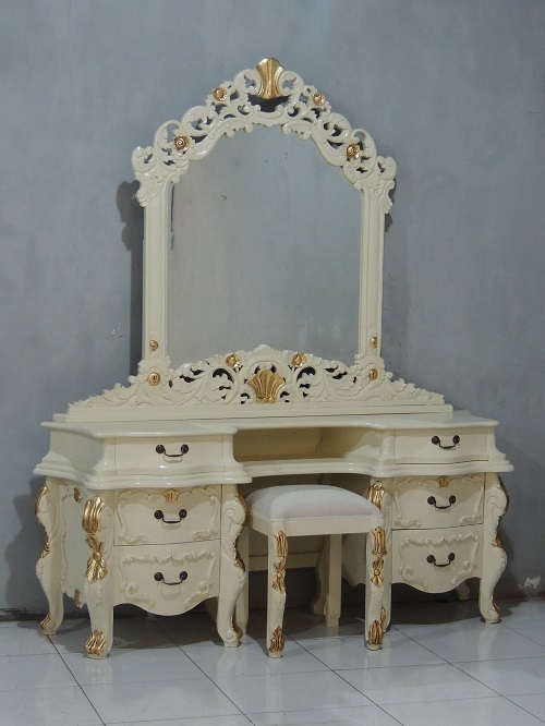BS-08-DRR CREAM GOLD