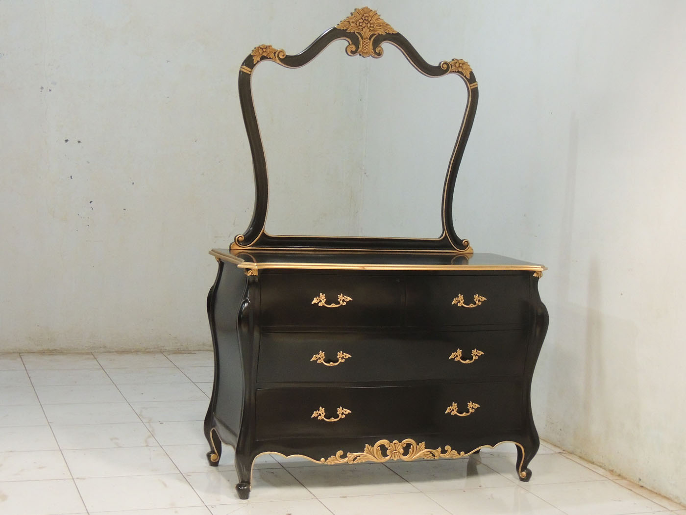 ZG-001BBDM BLACK+GOLD TRIM