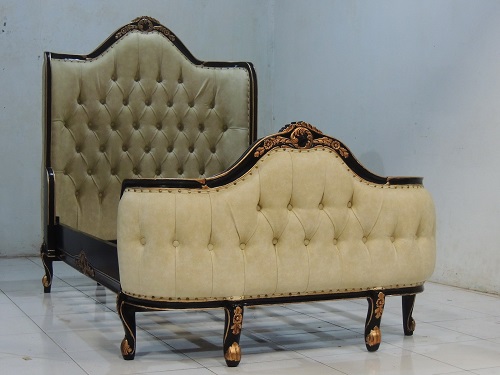 ZG-021BDS BLK GOLD TRIM CREAM 2121